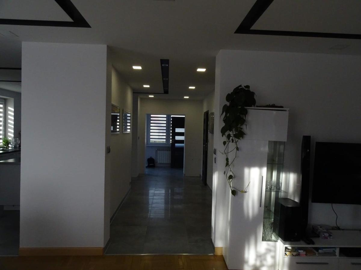 Villa Sanriver Przemyśl Esterno foto