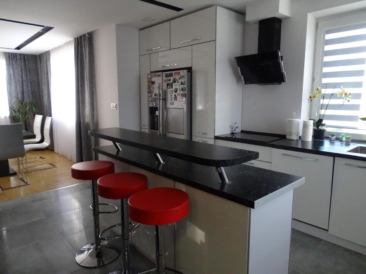 Villa Sanriver Przemyśl Esterno foto